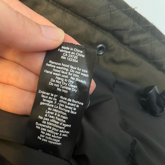 Aritzia brand: Community, size small olive green parka - Picture 7 of 10